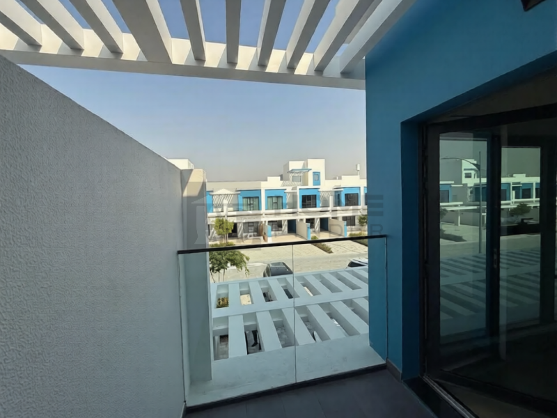 Townhouse for Rent in Santorini - Damac Lagoon's, Dubai - Single Row | Brand New | Landscaped Garden | Ready at 190000 AED