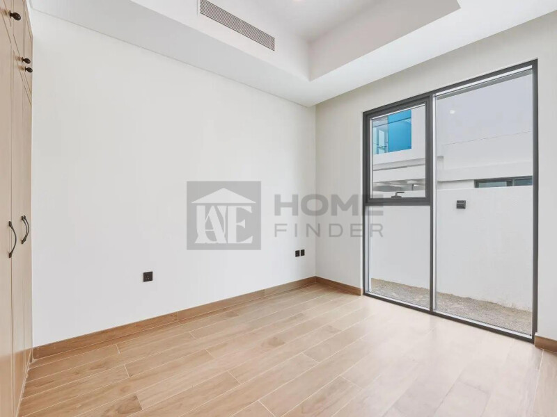 Townhouse for Rent in Damac Lagoons - Santorini 1, Dubai - Landscaped | Prime Location | DAMAC Lagoons at 220000 AED