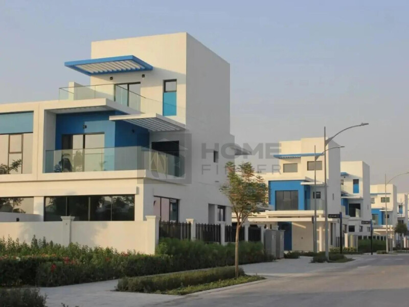 Townhouse for Rent in Santorini's - Damac Lagoons, Dubai - Newly Handed Over | Brand New | Middle Unit at 190000 AED