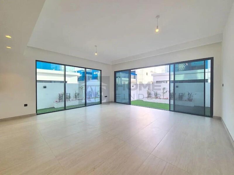 Townhouse for Rent in Damac Lagoons - Santorini 1, Dubai - Landscaped | Corner Unit | Ready To Move In at 220000 AED