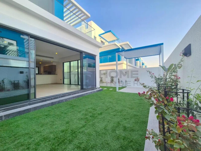 Townhouse for Rent in Damac Lagoons - Santorini 1, Dubai - Landscaped | Corner Unit | Ready To Move In at 220000 AED