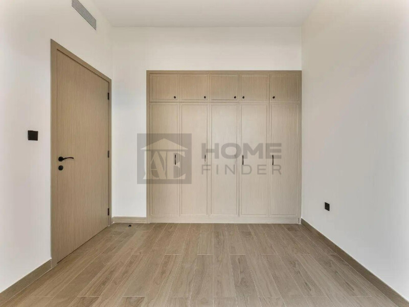 Townhouse for Rent in Santorini's - Damac Lagoons, Dubai - 4 Bedroom | DAMAC Lagoons | Prime Location at 160000 AED
