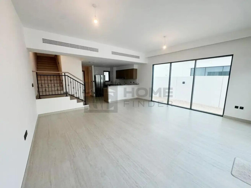 Townhouse for Rent in Santorini's - Damac Lagoons, Dubai - Single Row | Park Facing | End Corner Unit at 230000 AED