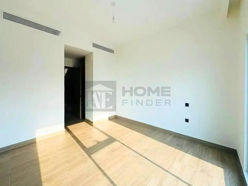 Townhouse for Rent in Santorini's - Damac Lagoons, Dubai - 4 Bedroom I On the Park I Ready Now at 165000 AED