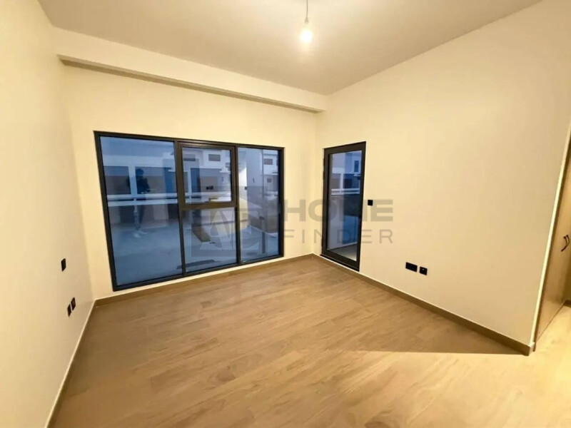 Townhouse for Rent in Santorini's - Damac Lagoons, Dubai - Keys in Hand | Agents Skip | Equip Kitchen at 145000 AED