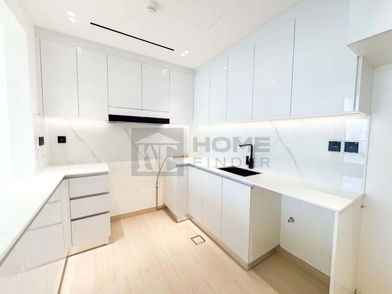 Apartment for Sale in Binghatti Corner - Jumeirah Village Circle, Dubai - Lowest Price | High Floor | Closest to Al Khail at 1440000 AED