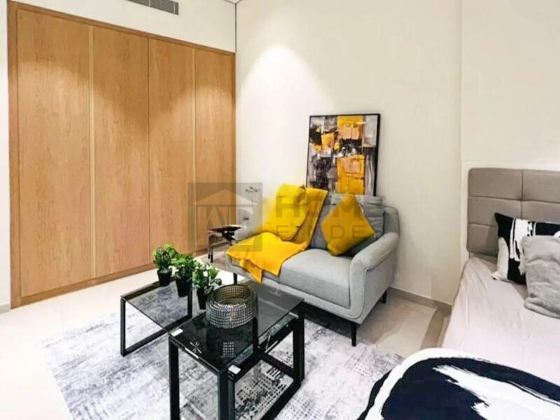 Apartment for Sale in Beverly Residence 1 - Jumeirah Village Circle, Dubai - Furnished Unit | Rented at 66K | Investor Deal at 700000 AED