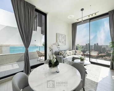 Penthouse | Extra Parking | Furnished